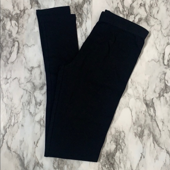 2/$20 sale 🚨 Basic black tights ✨ - Picture 5 of 7